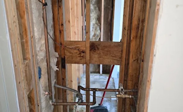 Frozen Pipe Water Removal in Laurel, MD